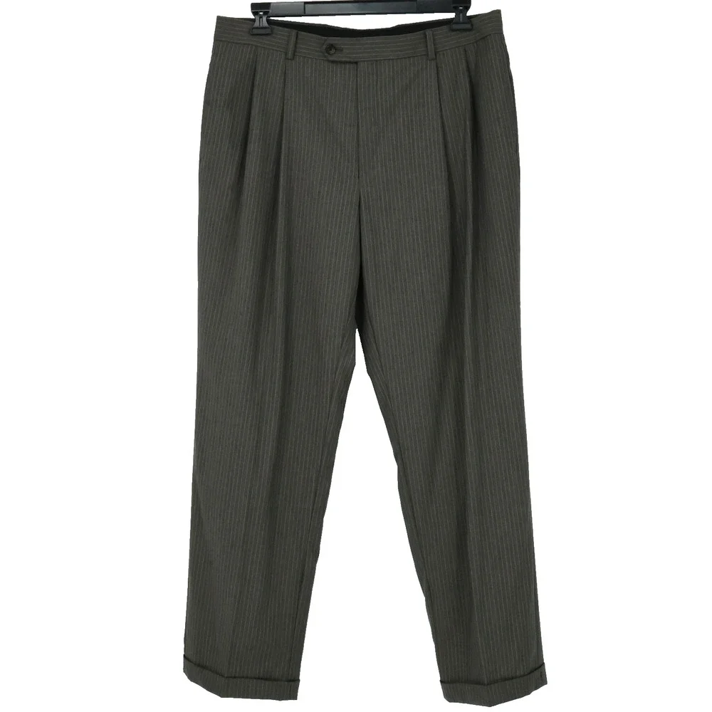 Jos A Bank Suit Mens 43R Gray Pinstripe Wool Pleated Cuffed Pants Single Vent